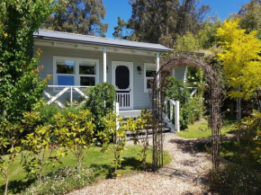 Candlebark Cottage